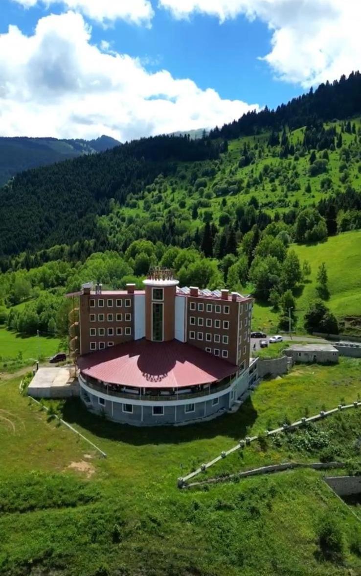 Black Forest Hotel Savsat Extérieur photo